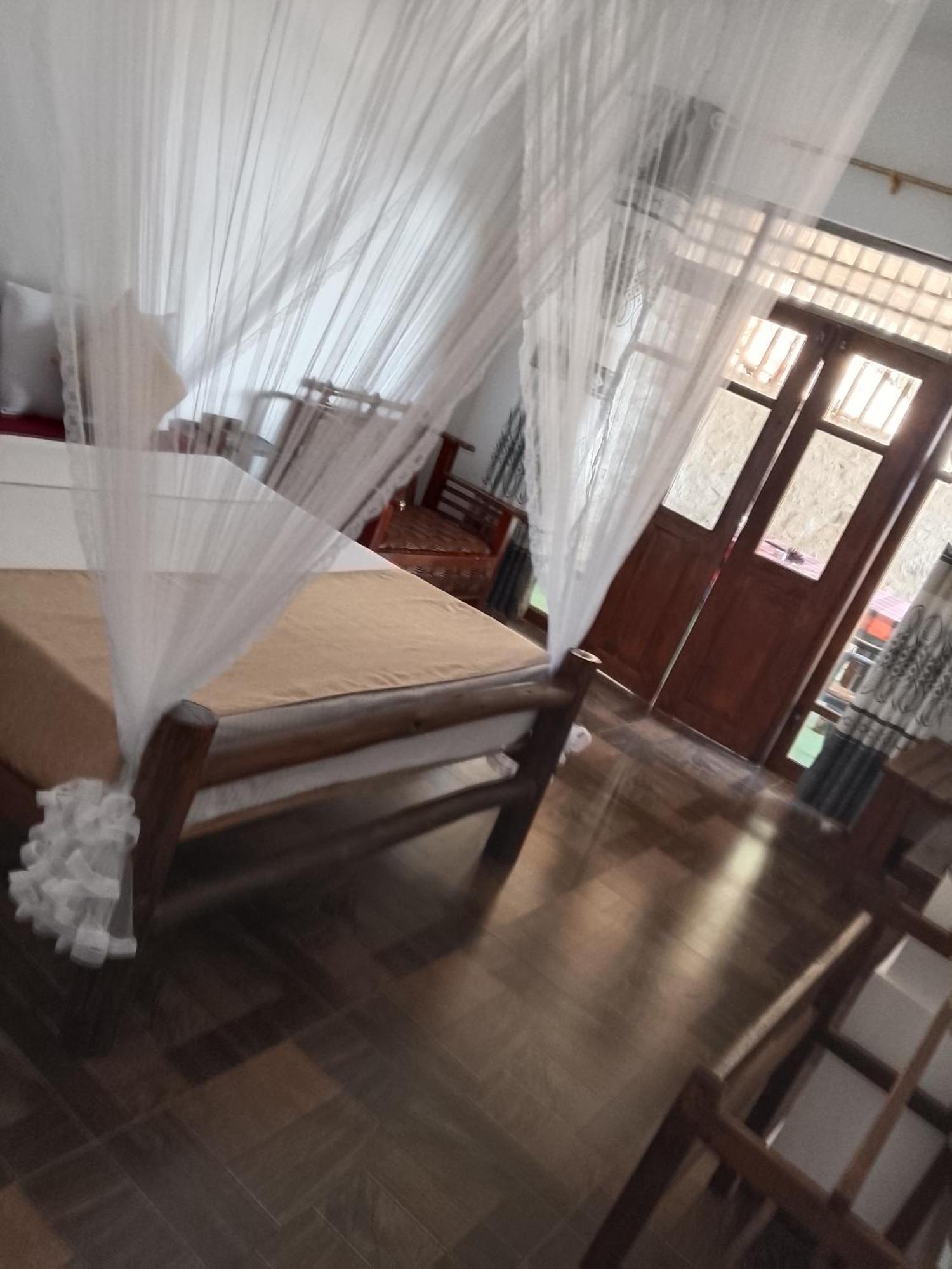 Apurvi Homestay Ella Exterior foto