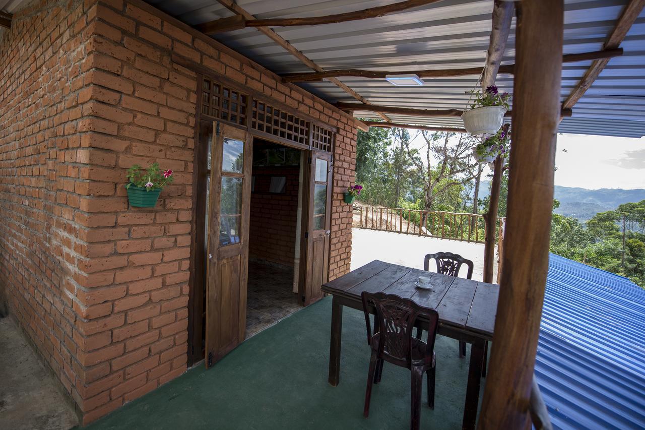 Apurvi Homestay Ella Exterior foto